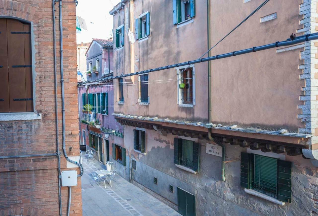Ca' Braga Biennale Apartment เวนิส ภายนอก รูปภาพ