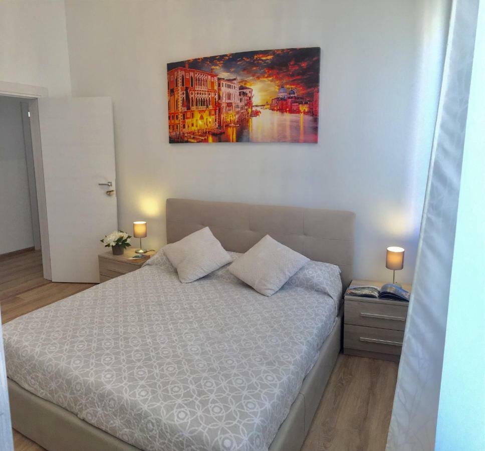 Ca' Braga Biennale Apartment เวนิส ภายนอก รูปภาพ